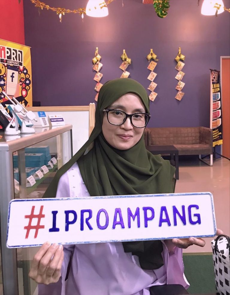 Tukar LCD iPhone 8 Waranti 6 Bulan!