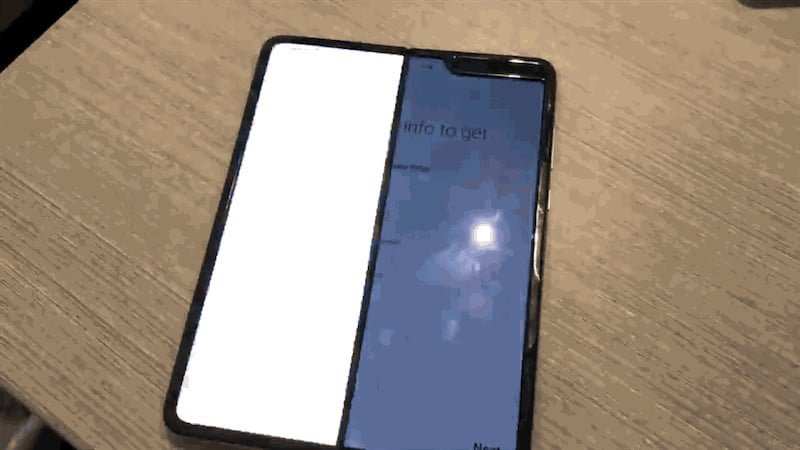 Issues of the new Samsung Galaxy Fold!