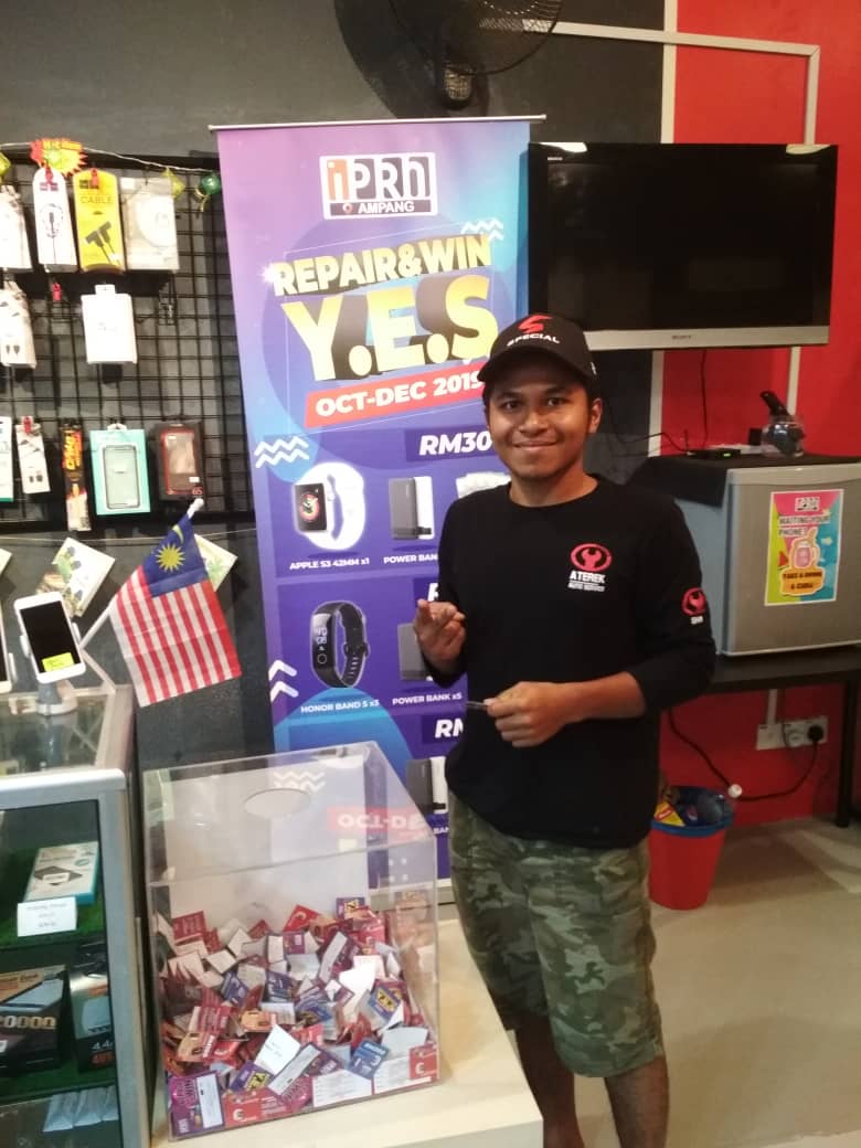 iPhone 8 Battery YooBao Replacement At iPro Ampang