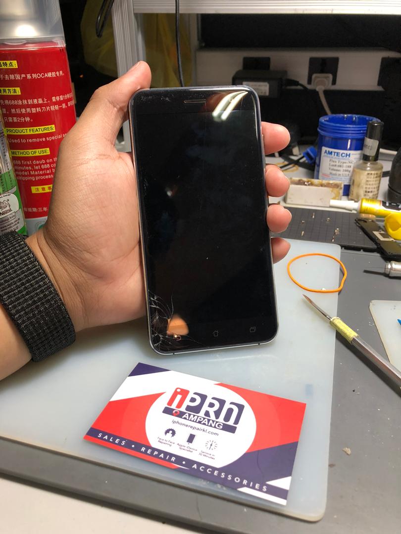 Asus Zenfone Crack Screen Replacement At iPro Ampang
