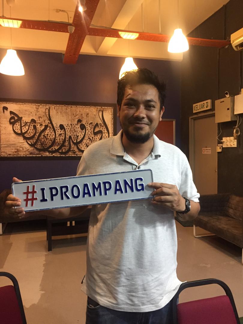 Huawei Nova 3i Screen Crack Repair At iPro Ampang