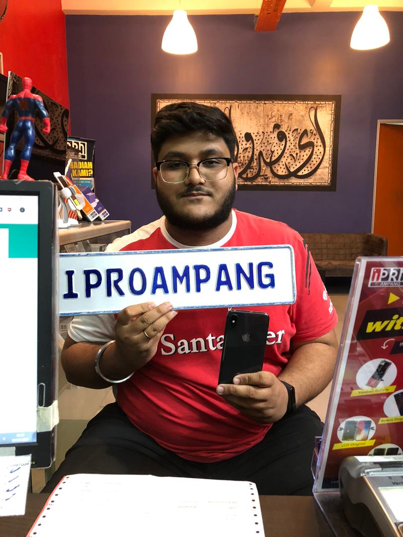 iPhone X Backglass Repair in iPro Ampang