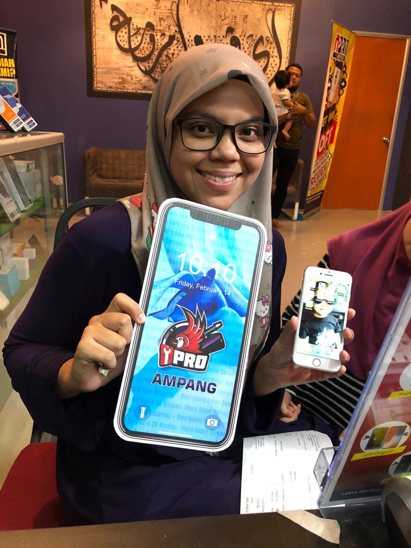 iPhone 7 LCD Crack Repair at iPro Ampang KL