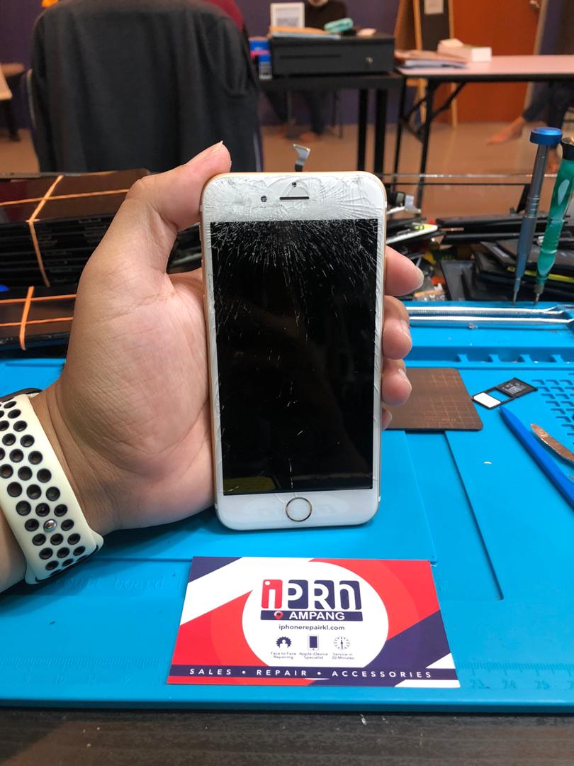 iPhone 6S LCD Replacement at iPro KL