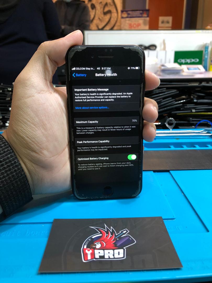 iPhone 7 Battery Replacement at iPro KL