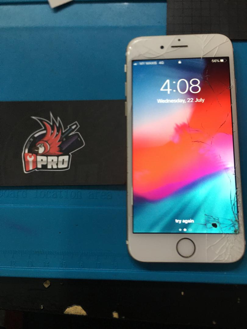 iPhone 6S LCD Screen Replacement at iPro KL