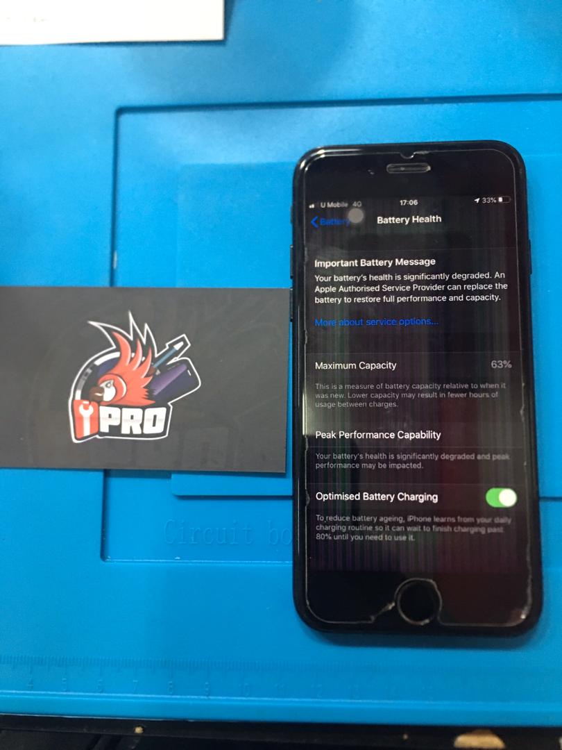iPhone 7 LCD Screen and Battery Replacement at iPro KL
