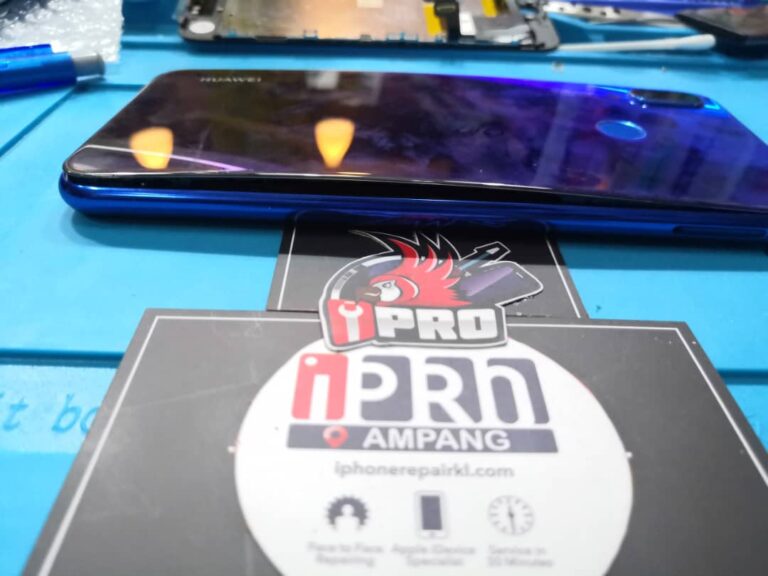 Huawei Nova 3i Battery Replacement at iPro KL
