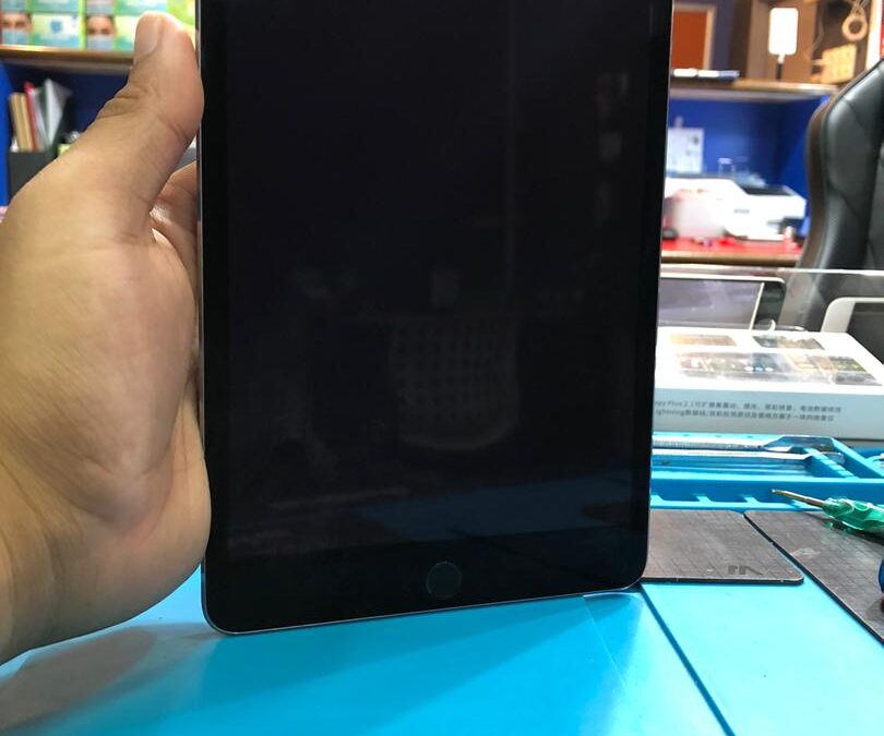 iPad Mini 4 Blank Screen Repair In iPro Ampang