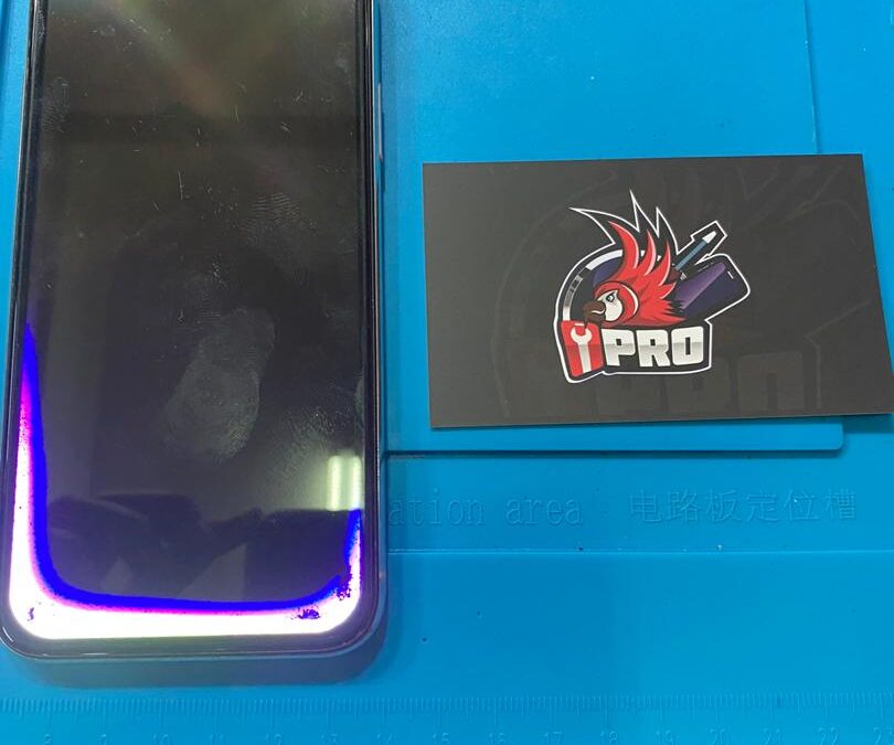 iPhone X OLED Screen Replacement In iPro Ampang