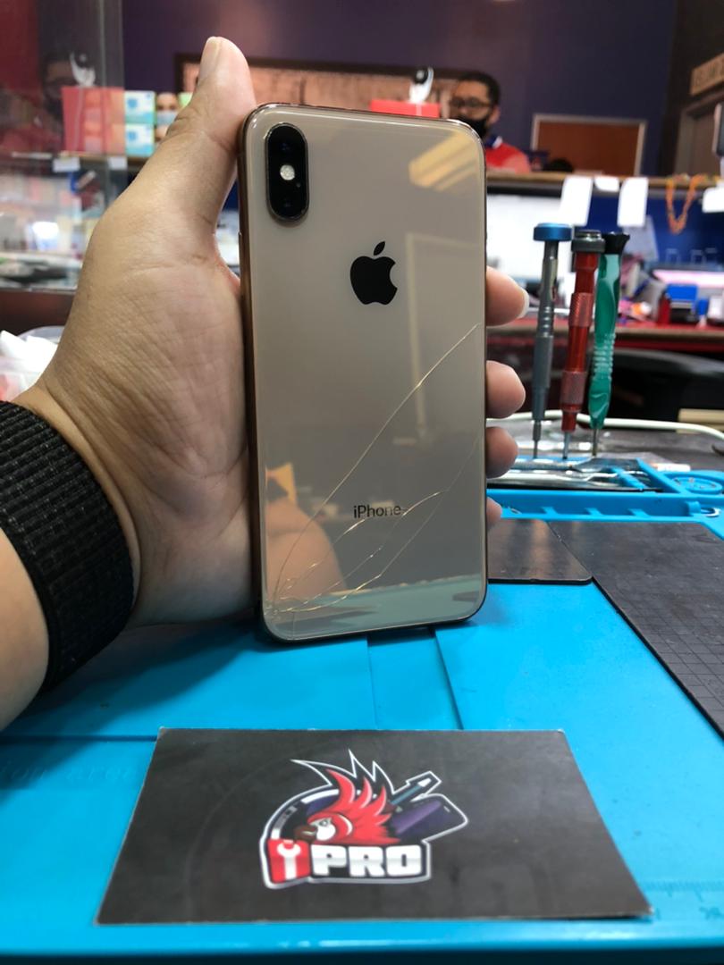 iPhone Xs Backglass Crack Repair At iPro Ampang