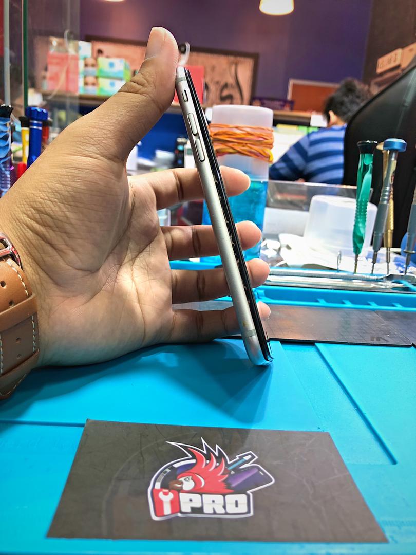 iPhone 6 Battery Bloated Repair At Ampang