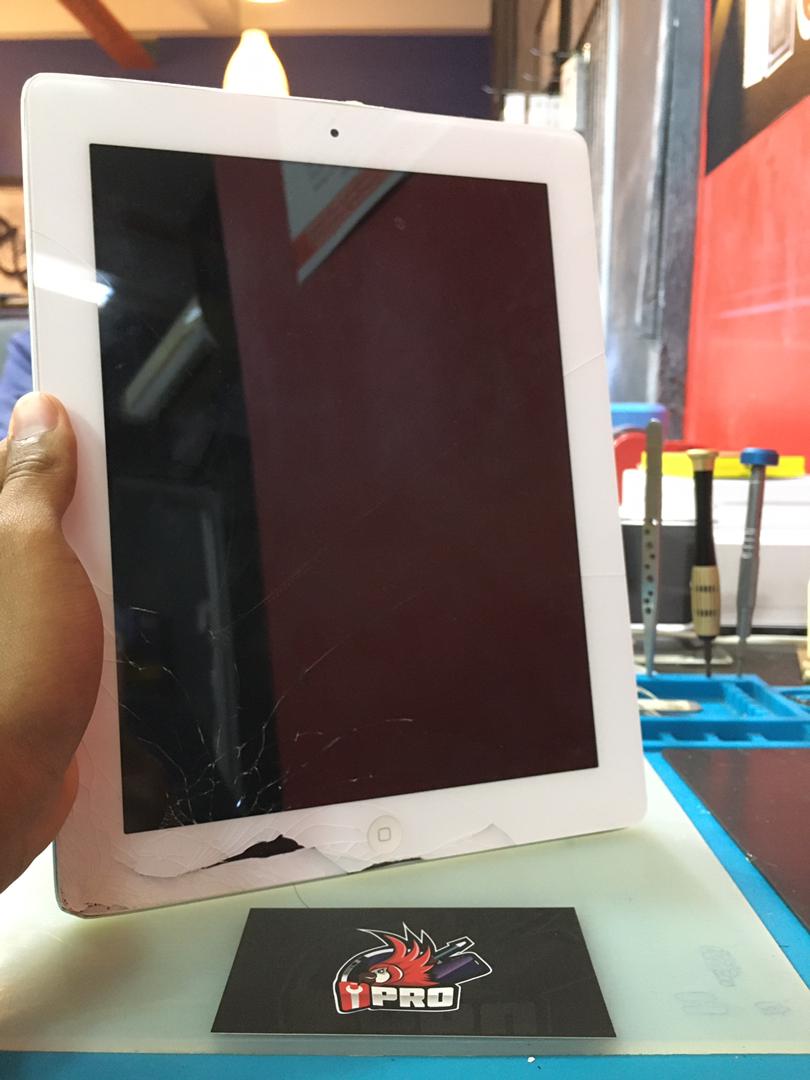 iPad 3 Screen Crack Repair In Ampang KL