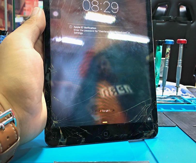 iPad Mini 1 Screen Crack Repair In Kuala Lumpur KL
