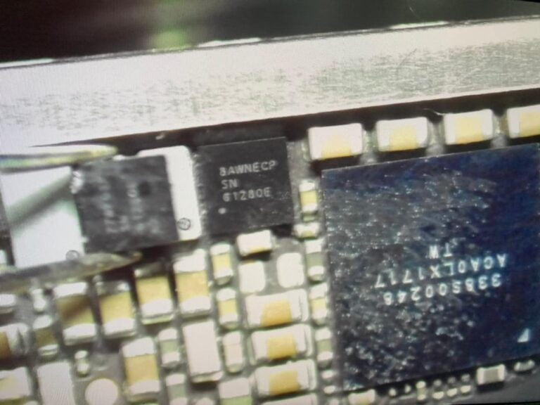 iPhone 8 Plus Motherboard Repair In Kuala Lumpur