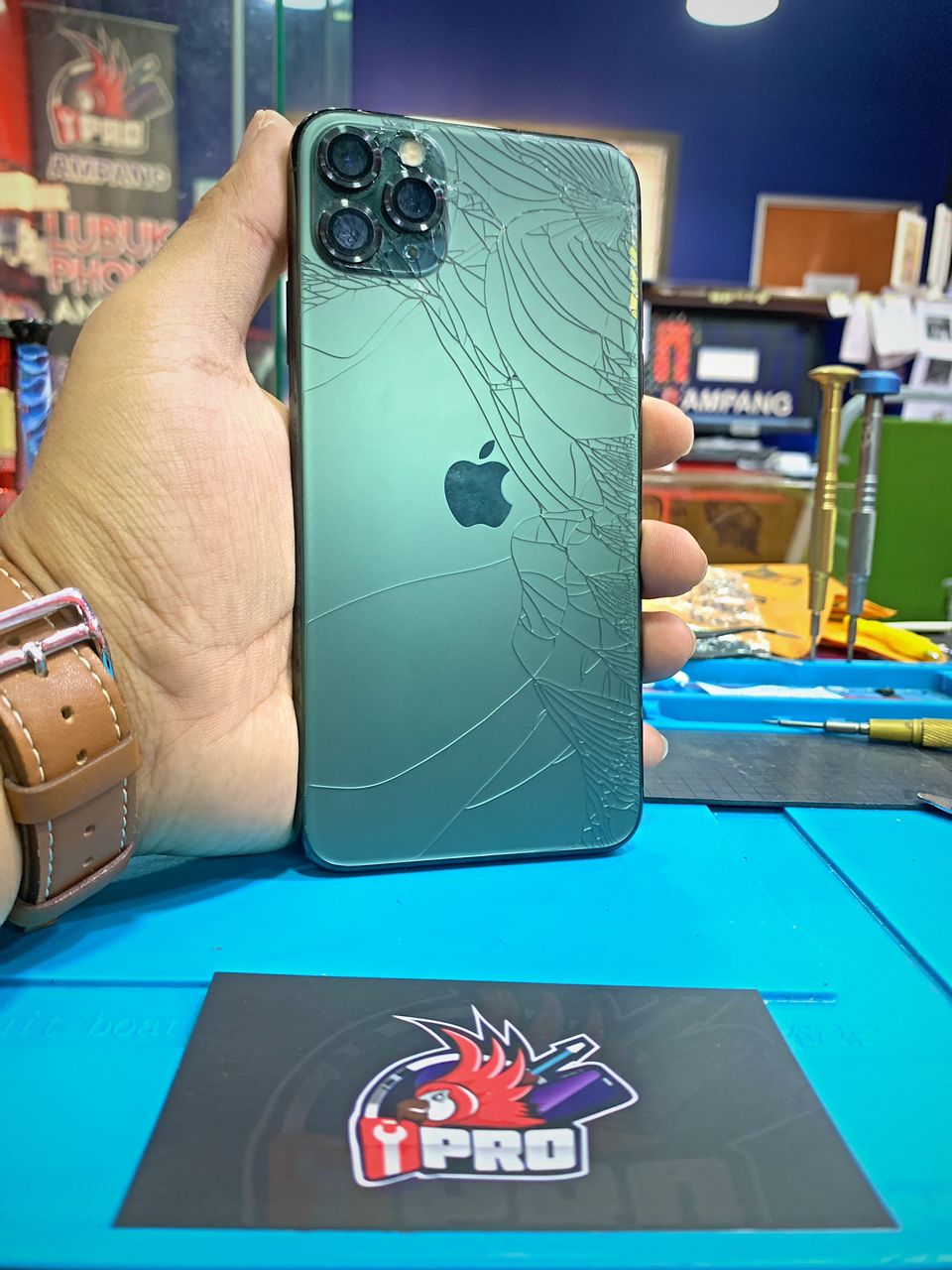 iPhone 11 Pro Max Backglass Replacement In Kuala Lumpur