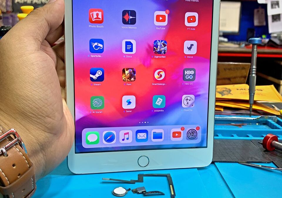 iPad Air 2 Stuck Headphone Mode Repair In Kuala Lumpur
