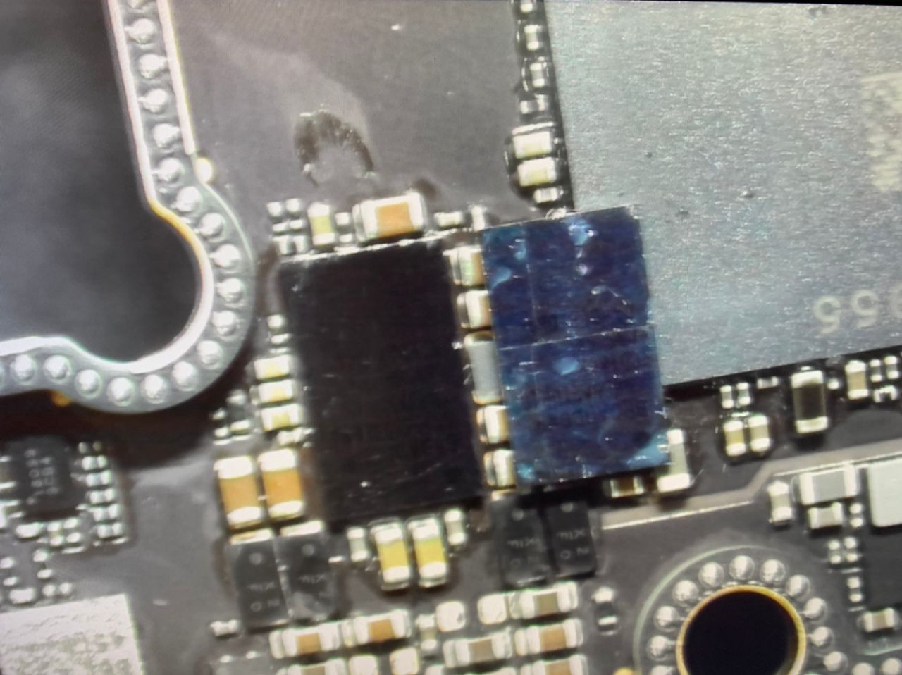 iPhone Xs Cannot On Motherboard Repair In Kuala Lumpur