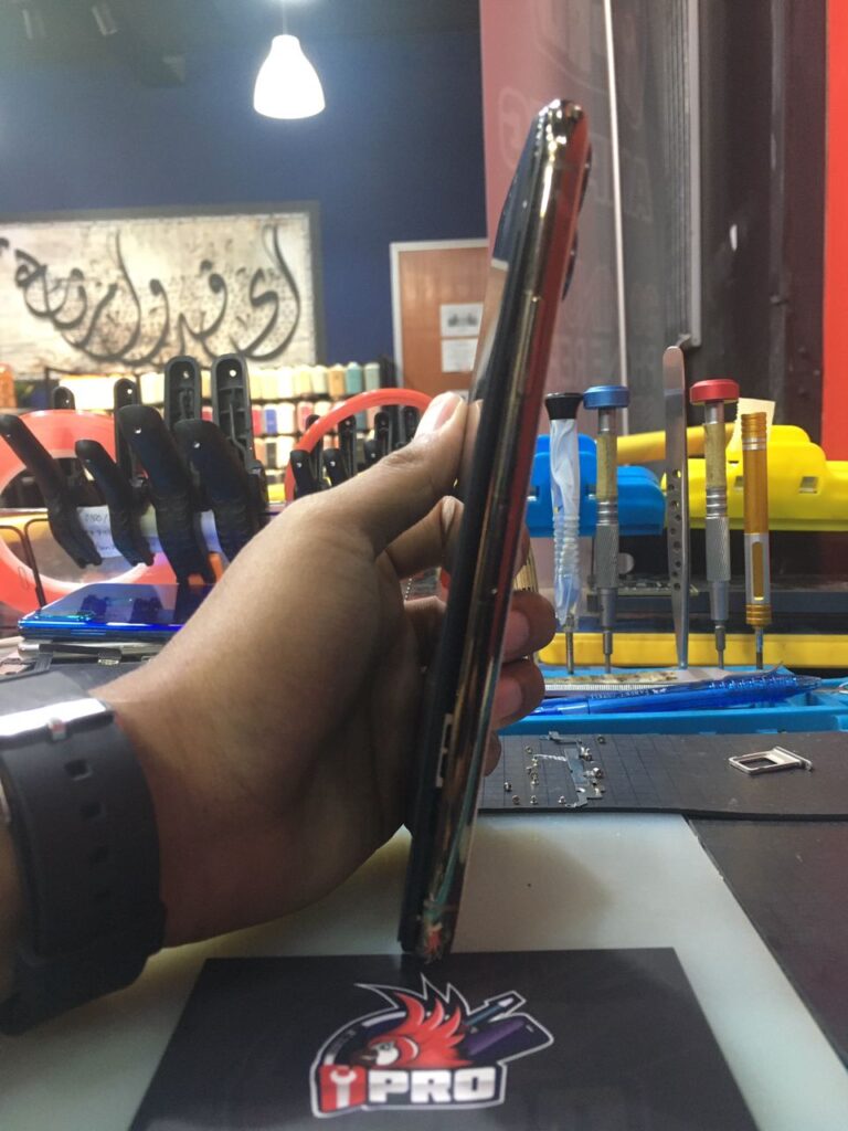 Repair iPhone 11 Pro Max Battery In iPro Ampang