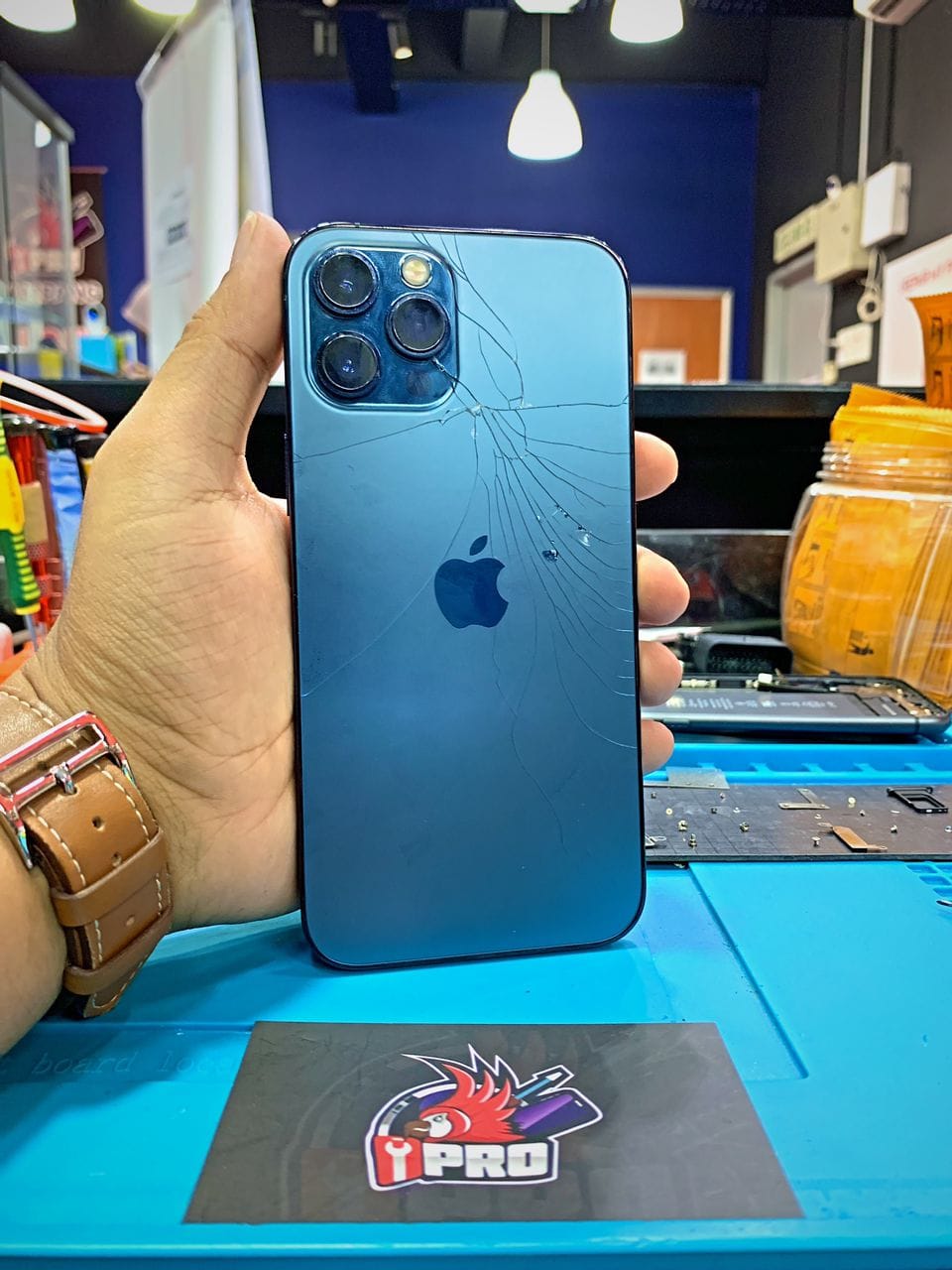 Repair iPhone 12 Pro Max Backglass Crack In KL iPRO Ampang KL