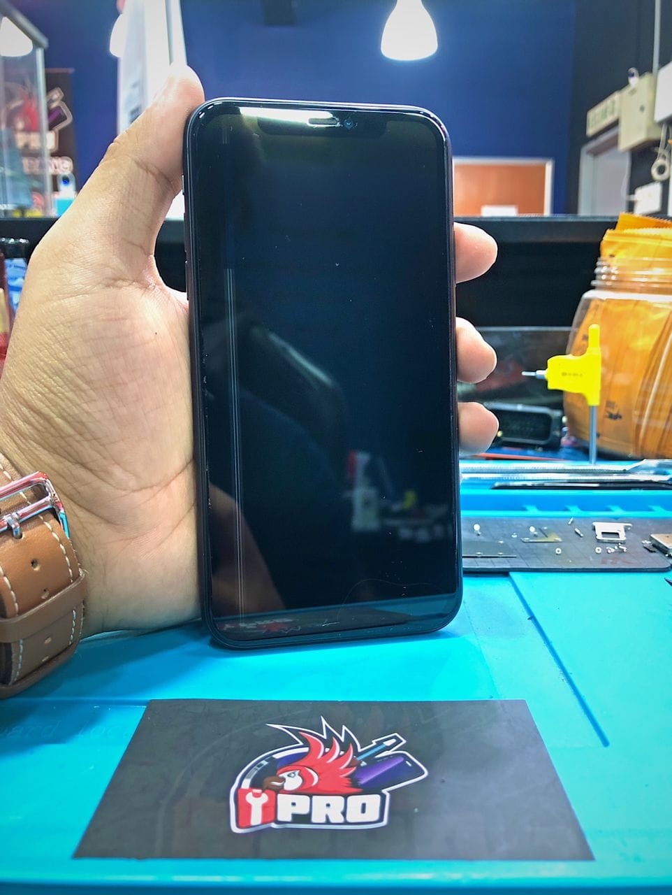 Repair iPhone 11 Screen Blank In KL