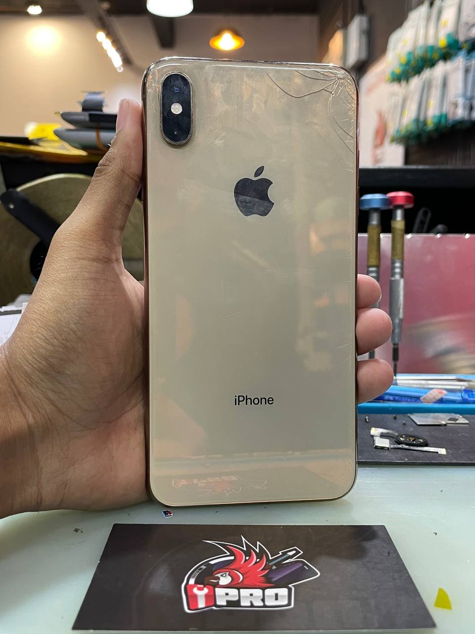 Repair iPhone Xs Max Backglass Crack In Ampang