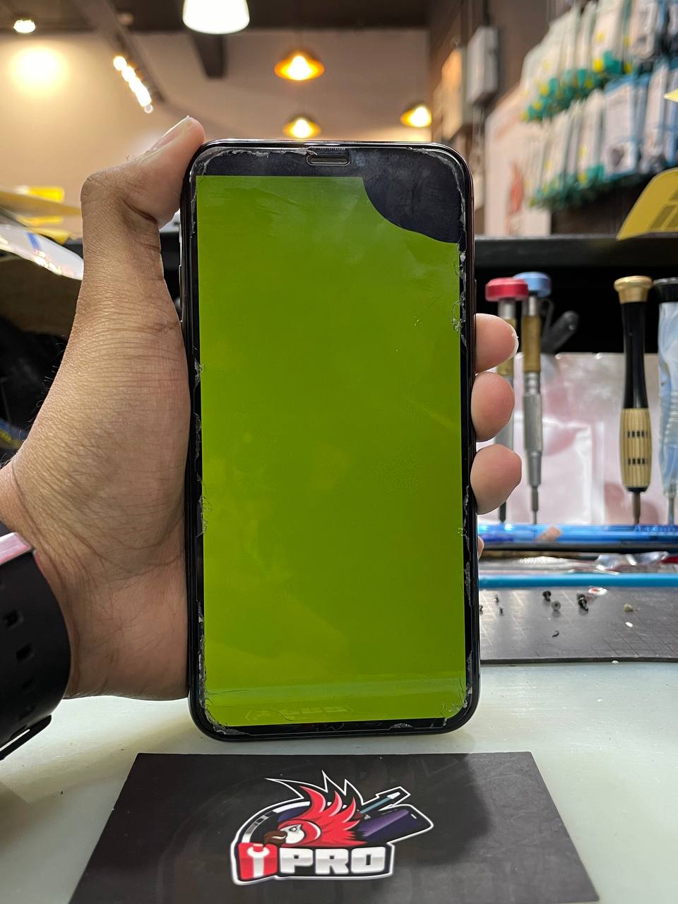 Repair iPhone X Screen In KL iPRO Ampang KL