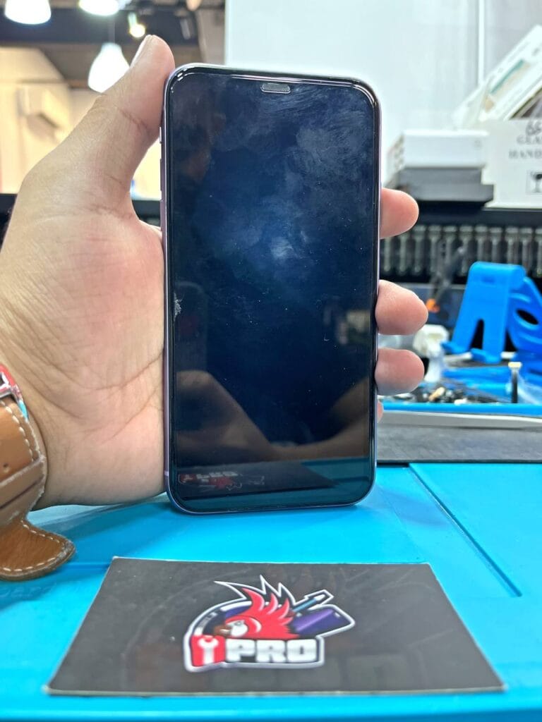 Repair iPhone 11 Cannot On In Ampang