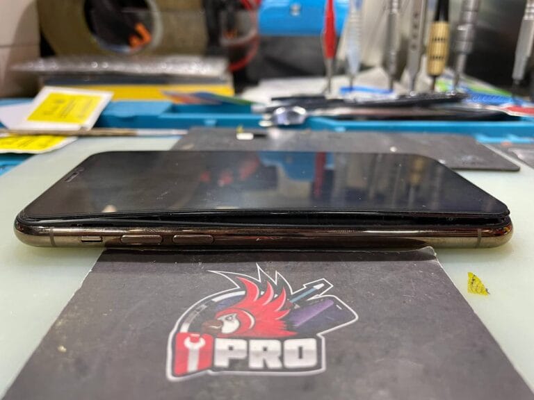 Repair iPhone 11 Pro Battery Ampang