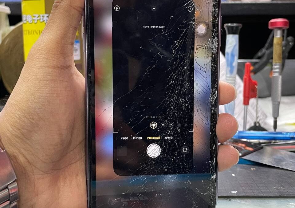 Tukar LCD iPhone Murah Di Ampang