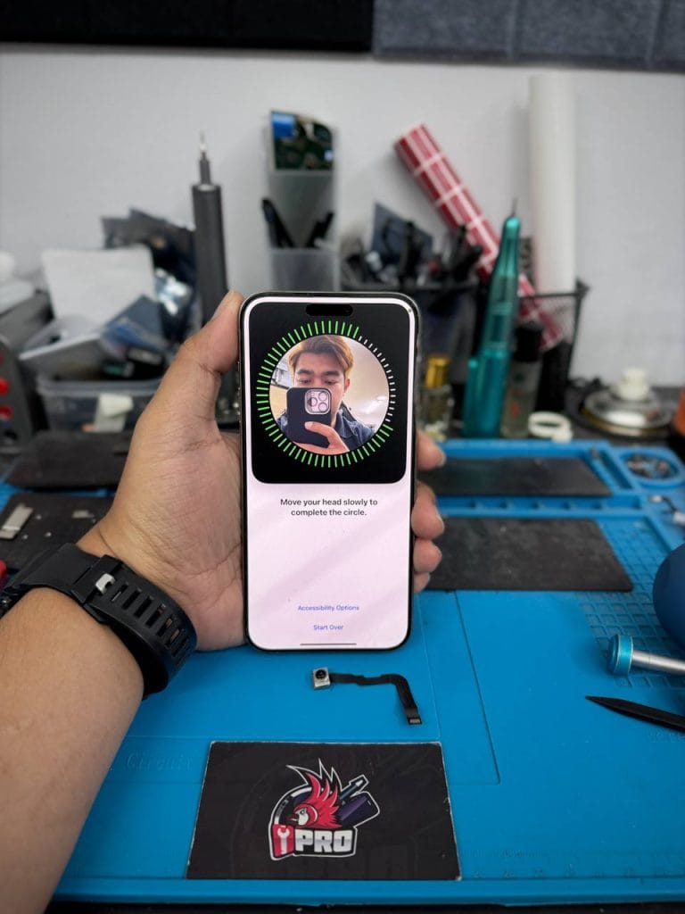  After iPhone camera repair, face ID is working 