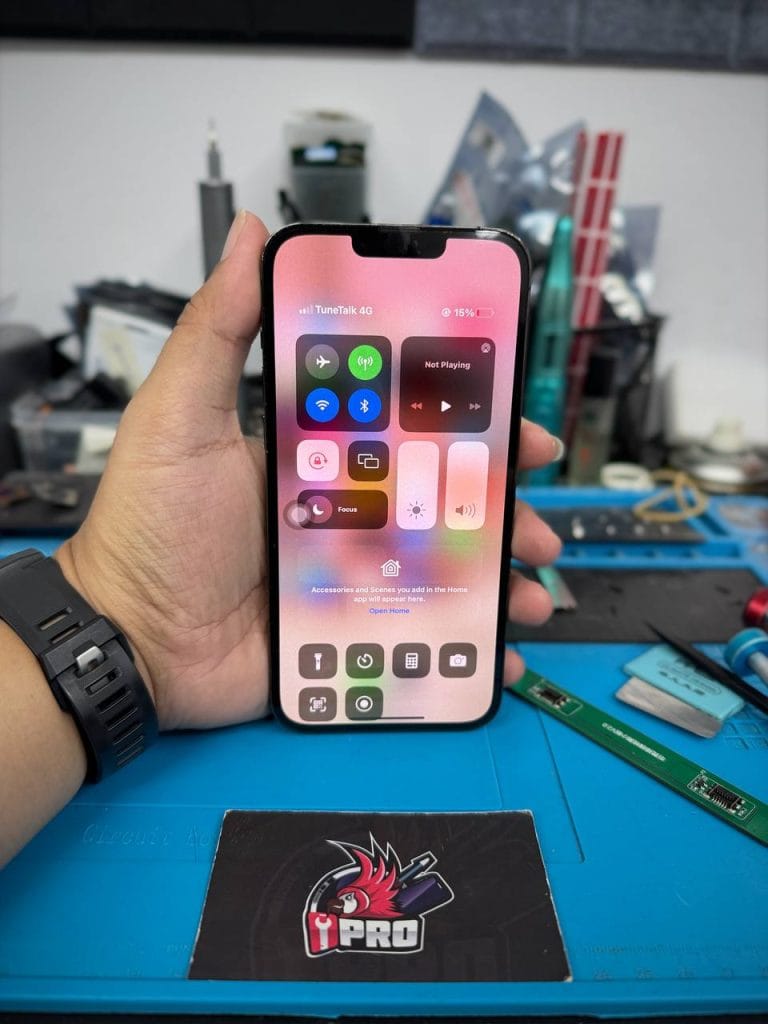 After change iPhone OLED screen 