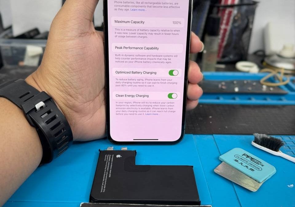 Change iPhone Battery including Battery Health in KL