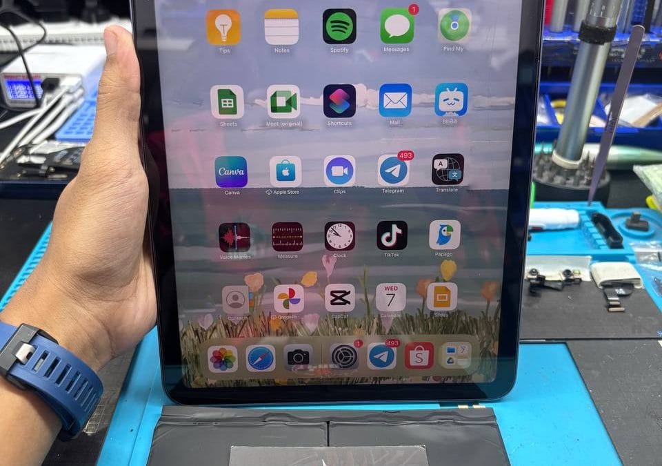 iPad Battery Replacement in KL