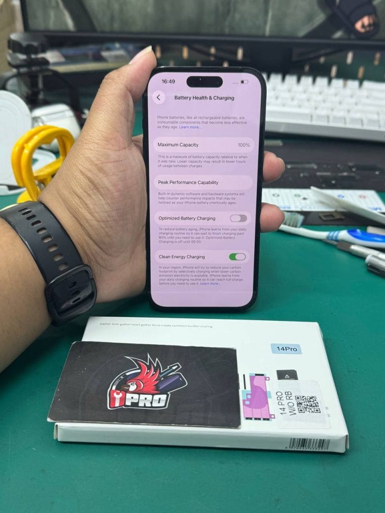 Battery health is 100% after change iPhone battery