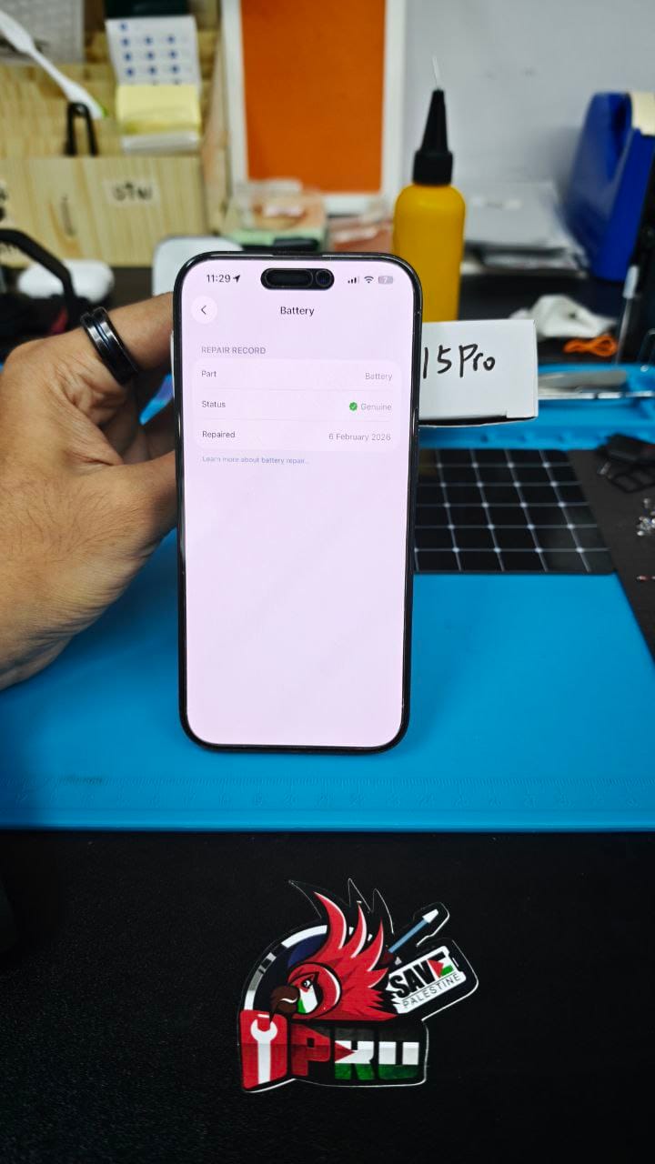 Change Genuine battery iPhone 15 Pro in KL 